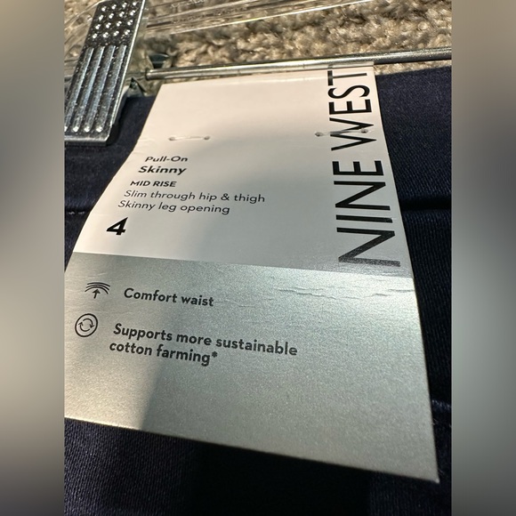 NWT Nine West Mid-rise Pull On Skinny Jeans Size 4 - Picture 6 of 8